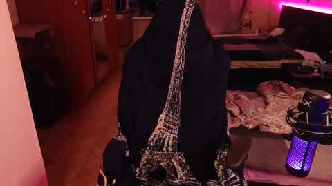 Snapshot of alvin__main chatting on February 16, 8:11 pm Alvin Puska -- online show from February 16, 8:11 pm