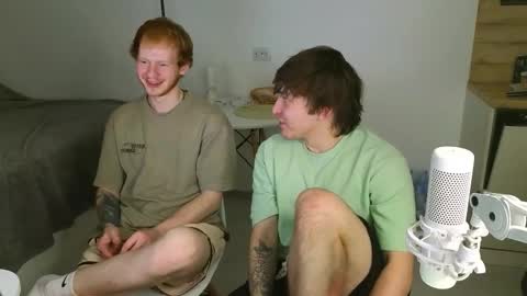 Snapshot of alvin__main chatting on October 11, 1:38 am Alvin Puska -- online show from October 11, 1:38 am