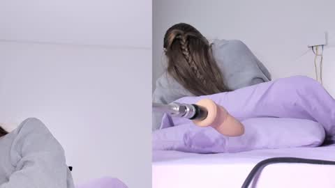 Snapshot of alycee_syn chatting on January 30, 10:08 am alycee_syn online show from January 30, 10:08 am