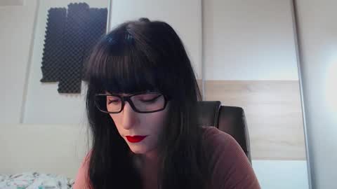 Alice online show from February 12, 1:17 pm