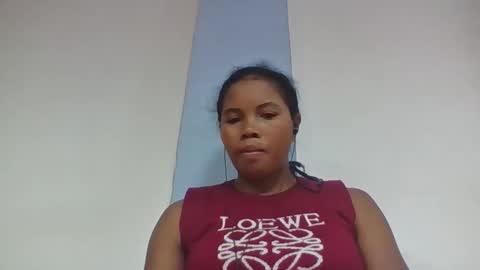 Snapshot of alydie7 chatting on May 7, 5:35 am alydie7 online show from May 7, 5:35 am