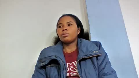 Snapshot of alydie7 chatting on May 11, 3:29 pm alydie7 online show from May 11, 3:29 pm