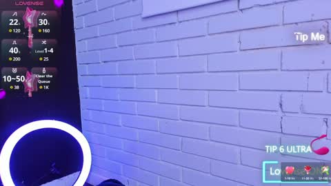 Snapshot of alys_molly chatting on December 26, 2:16 pm sopie online show from December 26, 2:16 pm