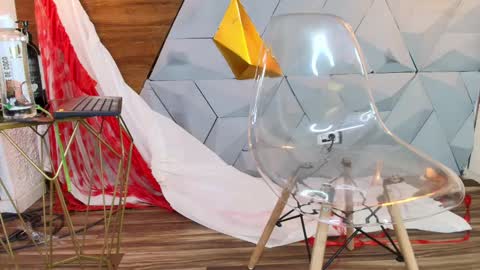 Snapshot of alys_molly chatting on February 13, 7:42 pm sopie online show from February 13, 7:42 pm