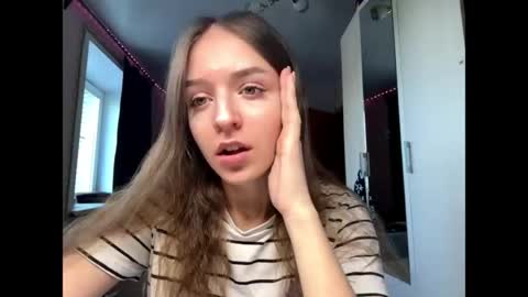 Snapshot of alysawithy chatting on May 18, 11:16 am alysawithy online show from May 18, 11:16 am