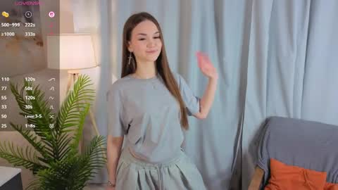 Snapshot of alyshaplescia chatting on April 24, 4:09 pm Mona online show from April 24, 4:09 pm