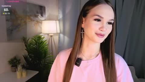 Snapshot of alyshaplescia chatting on May 26, 4:14 pm Mona online show from May 26, 4:14 pm