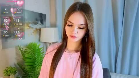Mona online show from July 8, 4:11 pm