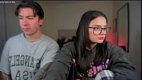 look onlyfans in screen online show from January 6, 2:26 am