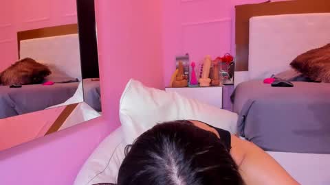 alysonjackson online show from February 26, 7:35 pm