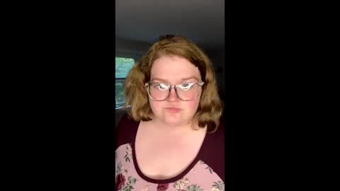 Snapshot of alyssa6960545 chatting on September 18, 10:34 pm Lily online show from September 18, 10:34 pm