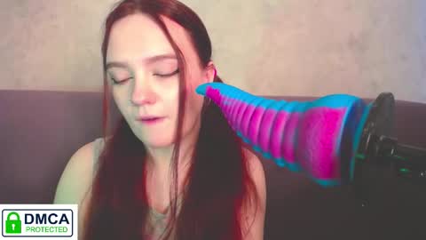 Alyssa online show from January 19, 9:46 am