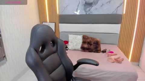  ALYSSA   online show from October 30, 7:14 pm