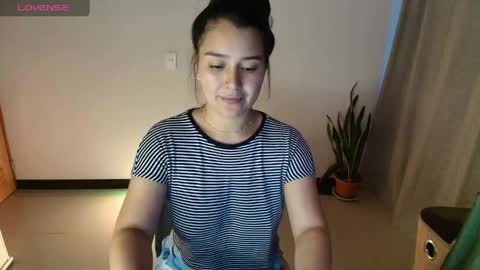 alyssia wolds online show from April 15, 10:54 pm