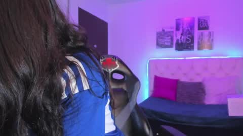 Snapshot of amaia_daniells chatting on December 3, 2:14 am B I A N C A online show from December 3, 2:14 am