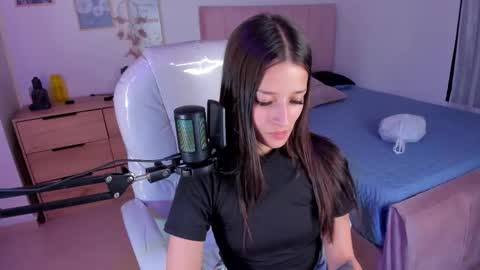 Snapshot of amaia_daniells chatting on March 9, 4:05 am B I A N C A online show from March 9, 4:05 am