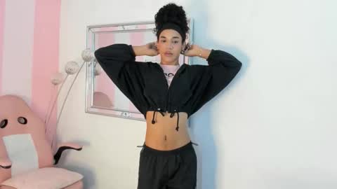 amaia_monroe online show from February 16, 9:27 am