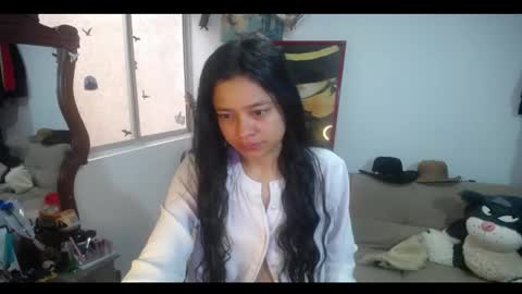 Snapshot of amaia_t chatting on June 9, 1:01 pm Amaia online show from June 9, 1:01 pm