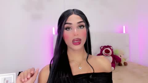 amal_baddel_ online show from October 26, 2:28 am