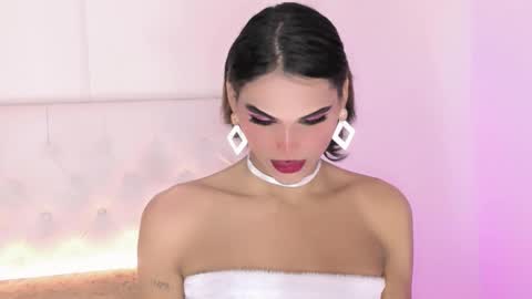 amal_baddel_ online show from December 17, 7:36 am