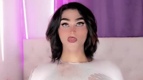 amal_baddel_ online show from March 15, 9:10 pm