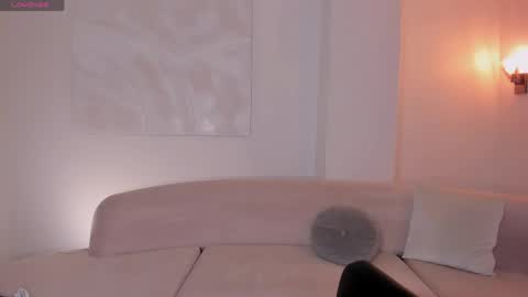 Snapshot of amalia_cruss chatting on April 21, 1:53 am Amalia cruss online show from April 21, 1:53 am