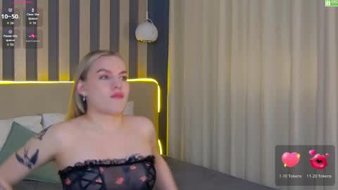 Amalia online show from April 4, 1:08 pm