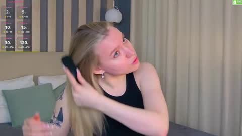 Amalia online show from April 7, 1:11 pm