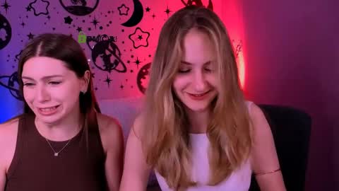 Snapshot of amalialowell chatting on May 30, 7:11 pm Amalia online show from May 30, 7:11 pm