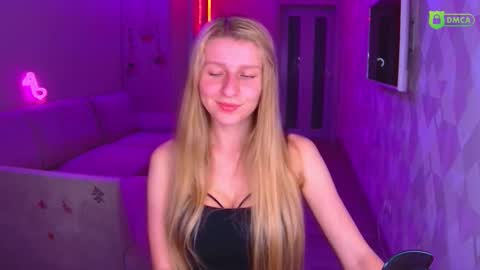 Amalia online show from November 15, 2:35 pm