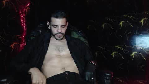 Snapshot of amand_sex chatting on October 31, 12:22 am amand_sex online show from October 31, 12:22 am