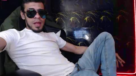Snapshot of amand_sex chatting on March 22, 7:39 pm amand_sex online show from March 22, 7:39 pm