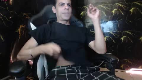 Snapshot of amand_sex chatting on June 13, 2:42 am amand_sex online show from June 13, 2:42 am
