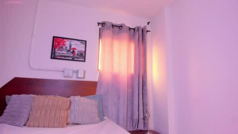 amanda29_ online show from April 8, 7:14 pm