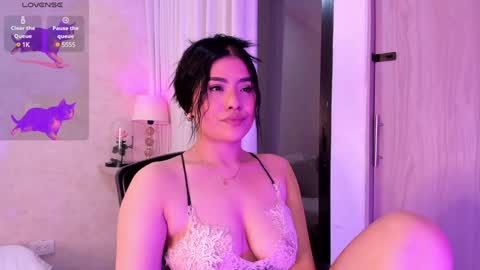 Luisa online show from February 4, 11:59 pm