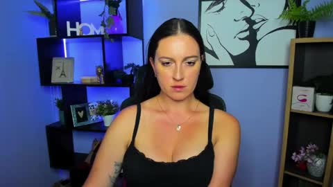 Snapshot of amanda_burn chatting on May 11, 2:45 pm Amanda online show from May 11, 2:45 pm