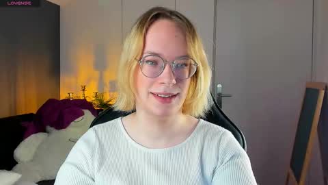 Hi im Amanda online show from November 2, 2:30 pm