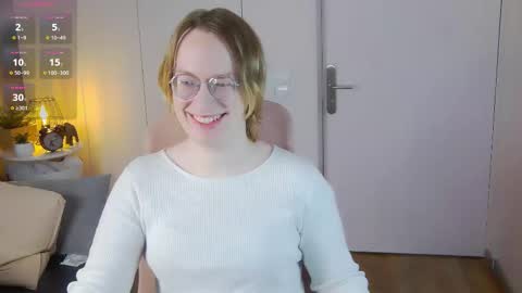 Snapshot of amanda_butlerr chatting on March 26, 11:38 am Hi im Amanda online show from March 26, 11:38 am