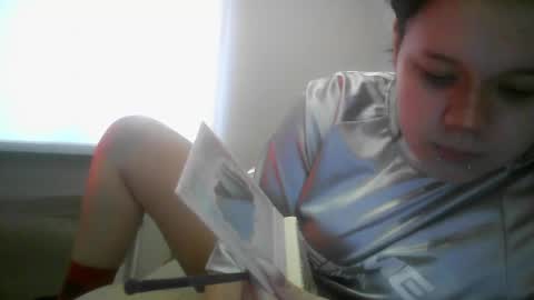 Snapshot of amanda_mia chatting on April 20, 1:36 pm amanda_mia online show from April 20, 1:36 pm