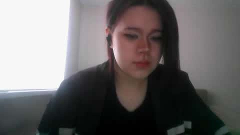 Snapshot of amanda_mia chatting on April 22, 1:12 pm amanda_mia online show from April 22, 1:12 pm