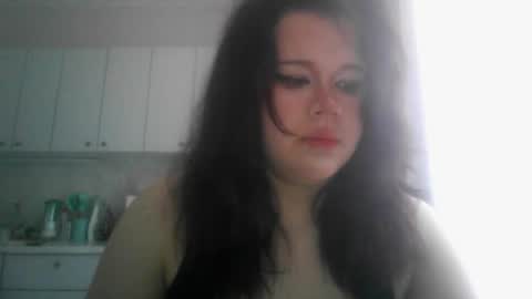 Snapshot of amanda_mia chatting on May 7, 8:20 am amanda_mia online show from May 7, 8:20 am