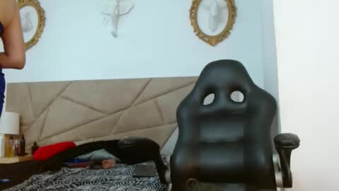 Snapshot of amanda_ramirez chatting on February 25, 8:07 pm amanda_ramirez online show from February 25, 8:07 pm