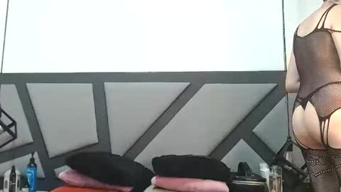 Snapshot of amanda_ramirez chatting on May 10, 3:06 pm amanda_ramirez online show from May 10, 3:06 pm