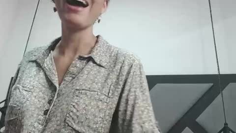 Snapshot of amanda_ramirez chatting on May 14, 10:16 pm amanda_ramirez online show from May 14, 10:16 pm