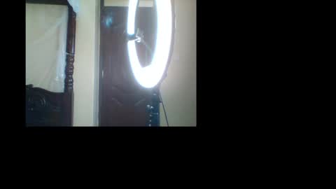 Amanda tint online show from December 3, 9:44 am