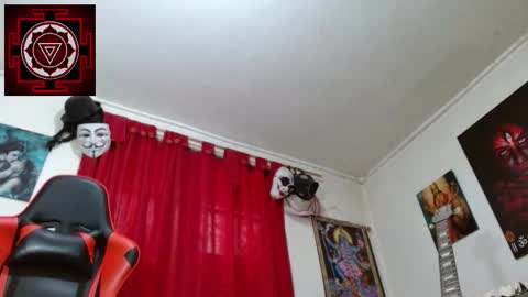 Amanda Valeska online show from February 9, 4:55 pm