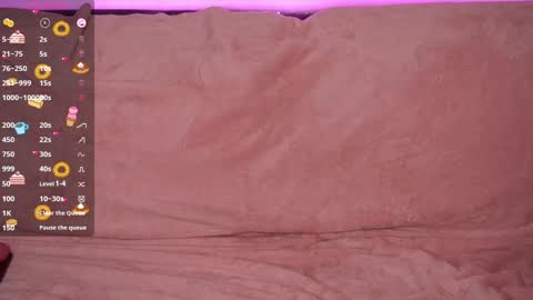 Snapshot of amandaafire chatting on January 12, 12:44 pm Amanda online show from January 12, 12:44 pm