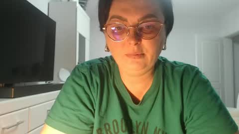 Snapshot of amandamuller1982 chatting on June 12, 7:18 am Anda online show from June 12, 7:18 am