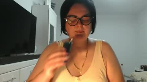 Snapshot of amandamuller1982 chatting on July 3, 12:28 am Anda online show from July 3, 12:28 am