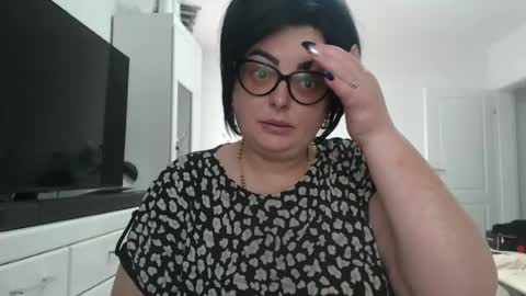 Snapshot of amandamuller1982 chatting on July 8, 5:56 am Anda online show from July 8, 5:56 am